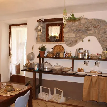 Le Casette Sul Garda Bed & Breakfast