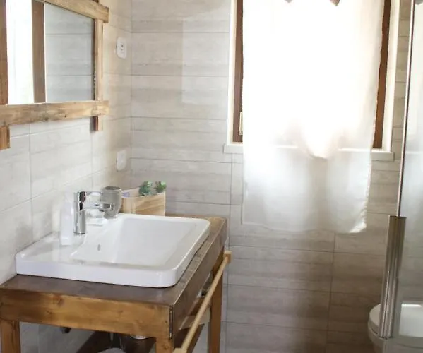 Bed & Breakfast Le Casette Sul Garda 3*