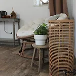 Le Casette Sul Garda Bed and Breakfast 4*