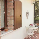 Le Casette Sul Garda Bed and Breakfast