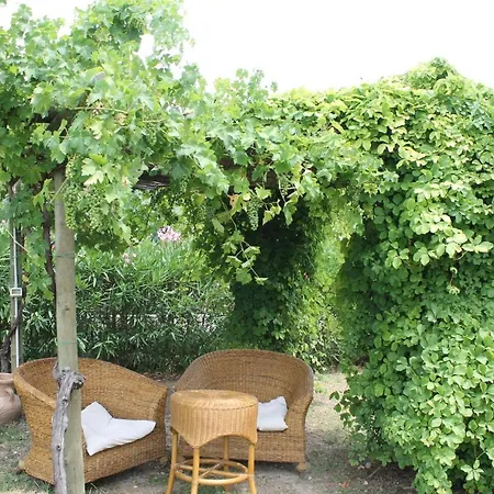 Le Casette Sul Garda Oda ve Kahvaltı 4*