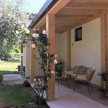 Alojamento de Acomodação e Pequeno-almoço Le Casette Sul Garda Cavaion Veronese