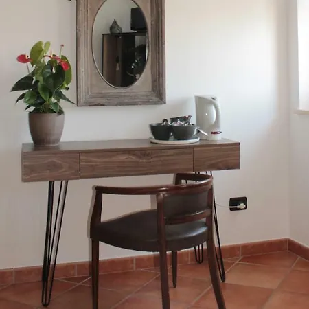 Oda ve Kahvaltı Le Casette Sul Garda 4*