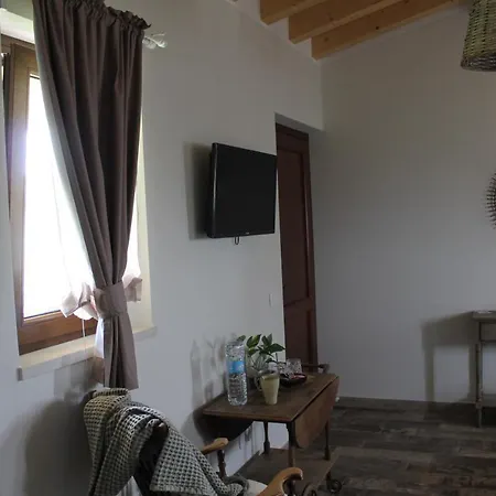 Le Casette Sul Garda 4* קאבאיון ורונסה