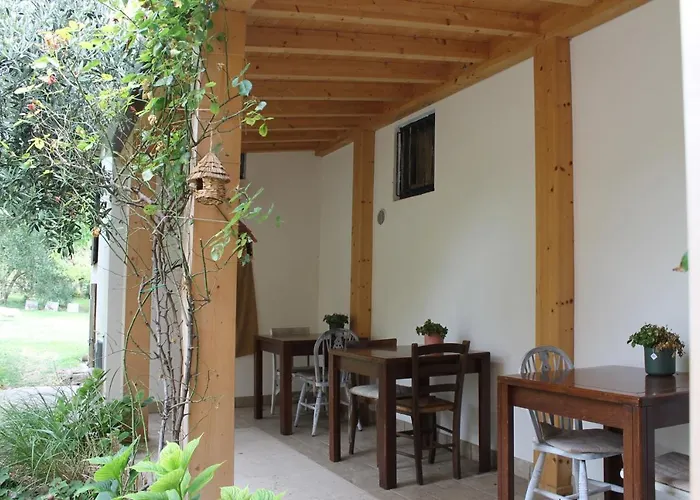 Le Casette Sul Garda Couette-café Cavaion Veronese